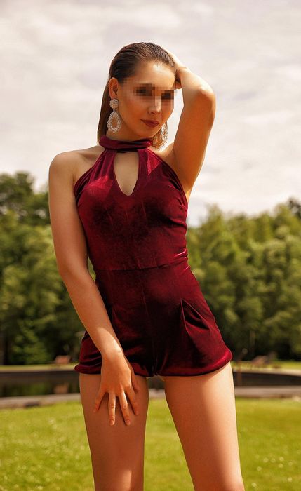 Как индивидуалки защищаются от шантажа и угроз: стратегии и методы